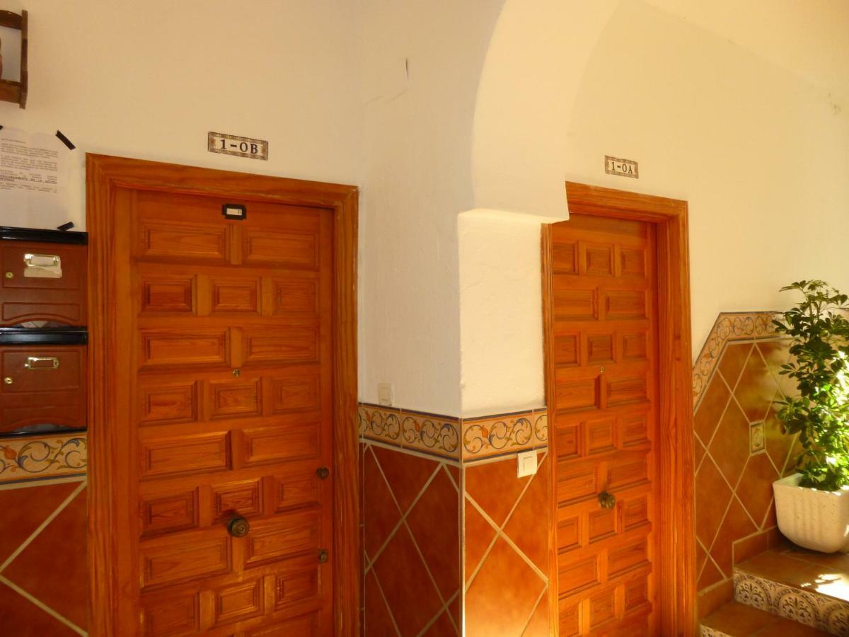 Sleep & Shower In A Typical District コルドバ エクステリア 写真